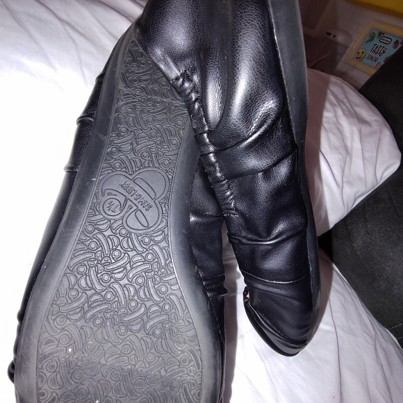 Sam and libby Leather - Picture 5 of 10